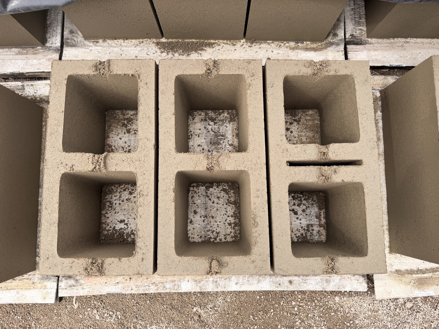 Block hueco de concreto fabricado en MONOBLOCK BLOQUERA, Oaxaca